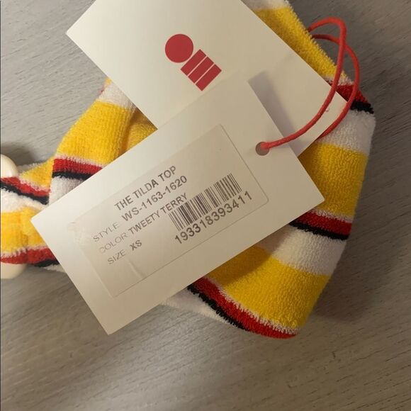 Solid & Striped Tilda Bikini Top. - Picture 7 of 8